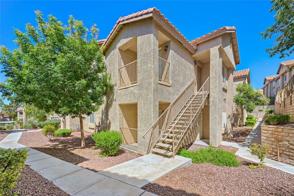 2110 Los Feliz, Las Vegas, NV 89156