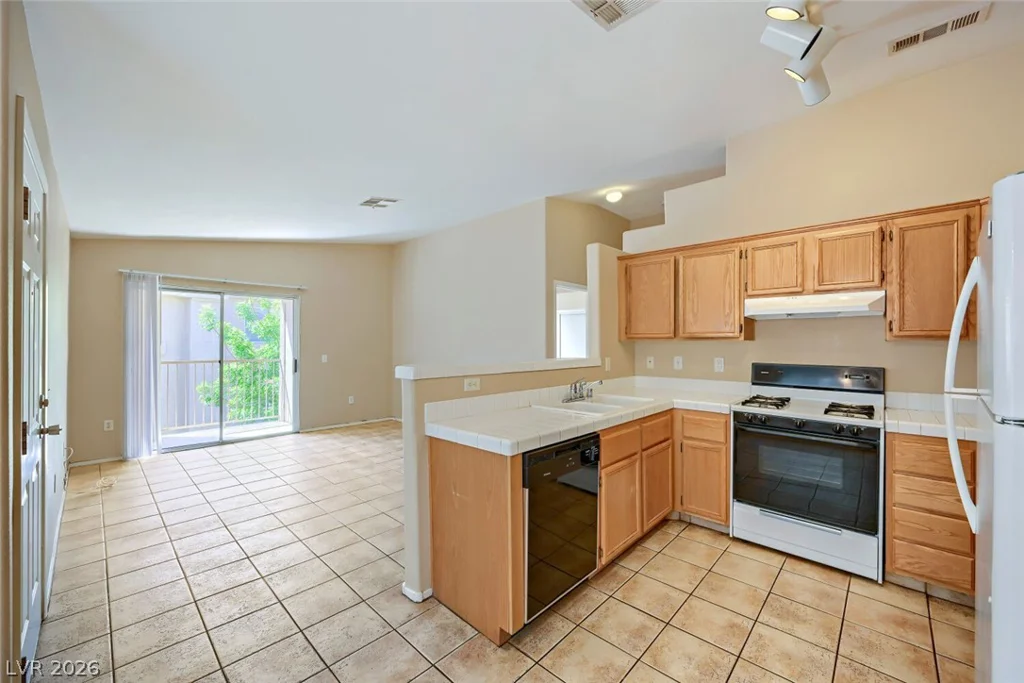 2110 Los Feliz, Las Vegas, NV 89156