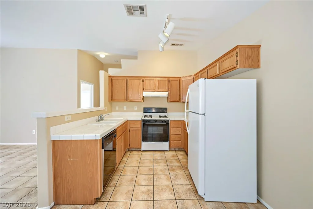 2110 Los Feliz, Las Vegas, NV 89156