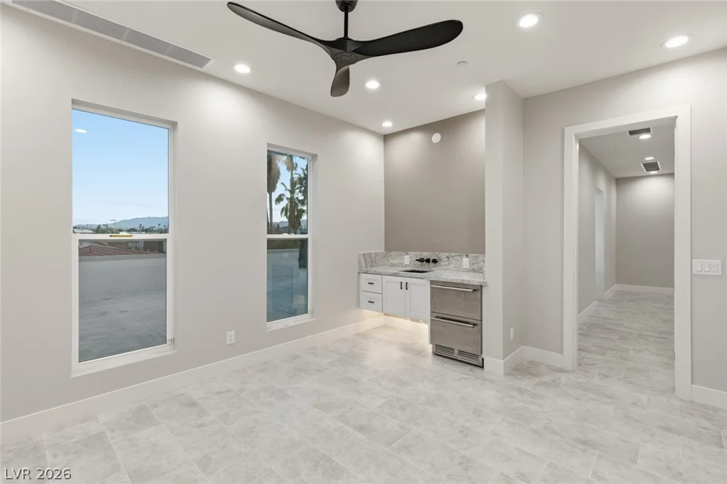 316 Lacy, Las Vegas, NV 89107