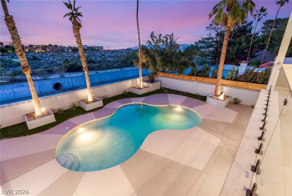 316 Lacy, Las Vegas, NV 89107