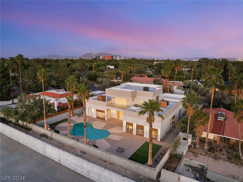 316 Lacy, Las Vegas, NV 89107