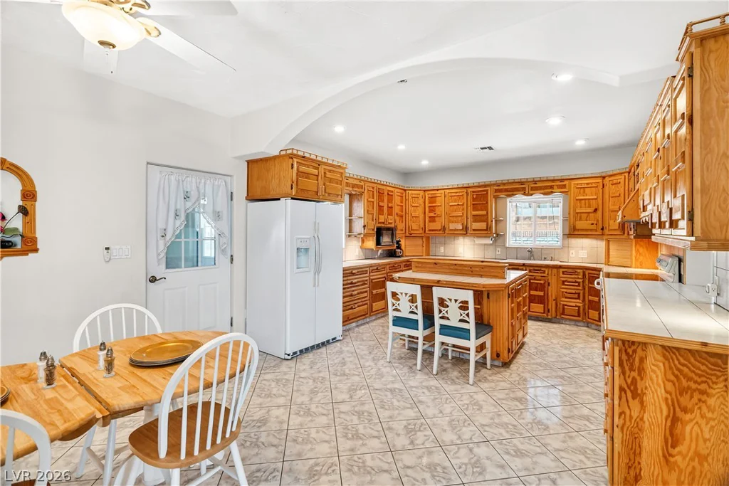 3629 Catalina, Laughlin, NV 89029