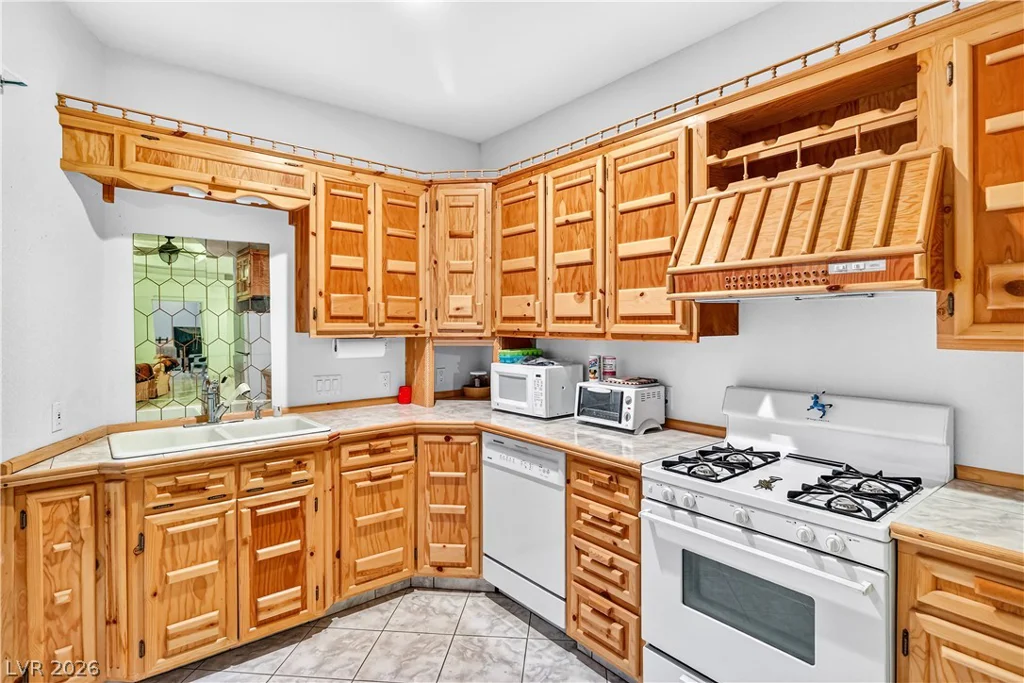 3629 Catalina, Laughlin, NV 89029