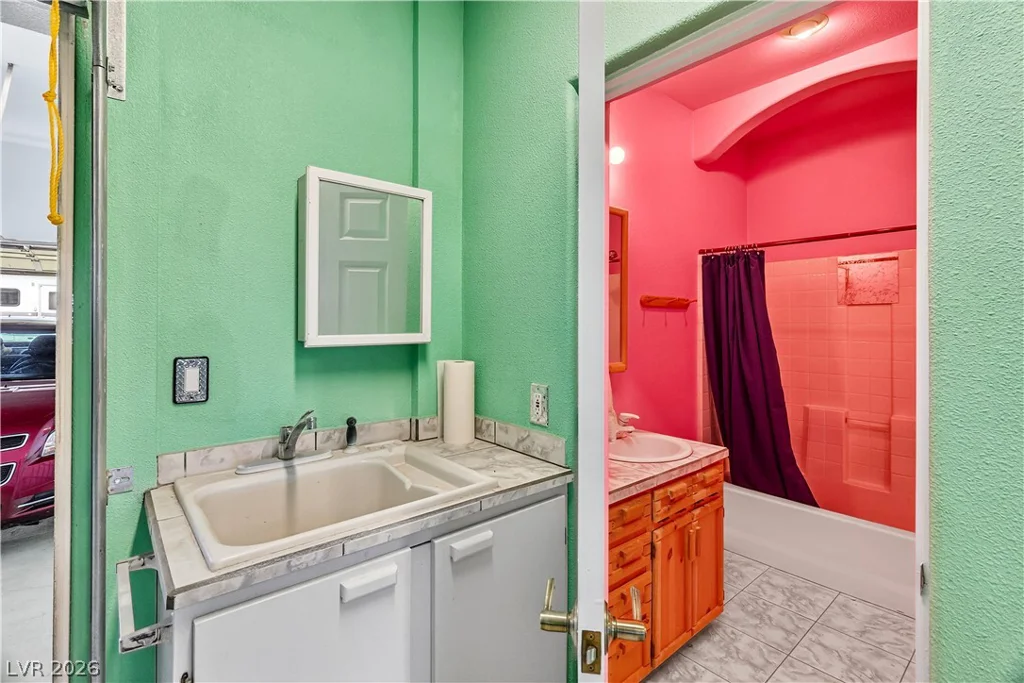 3629 Catalina, Laughlin, NV 89029