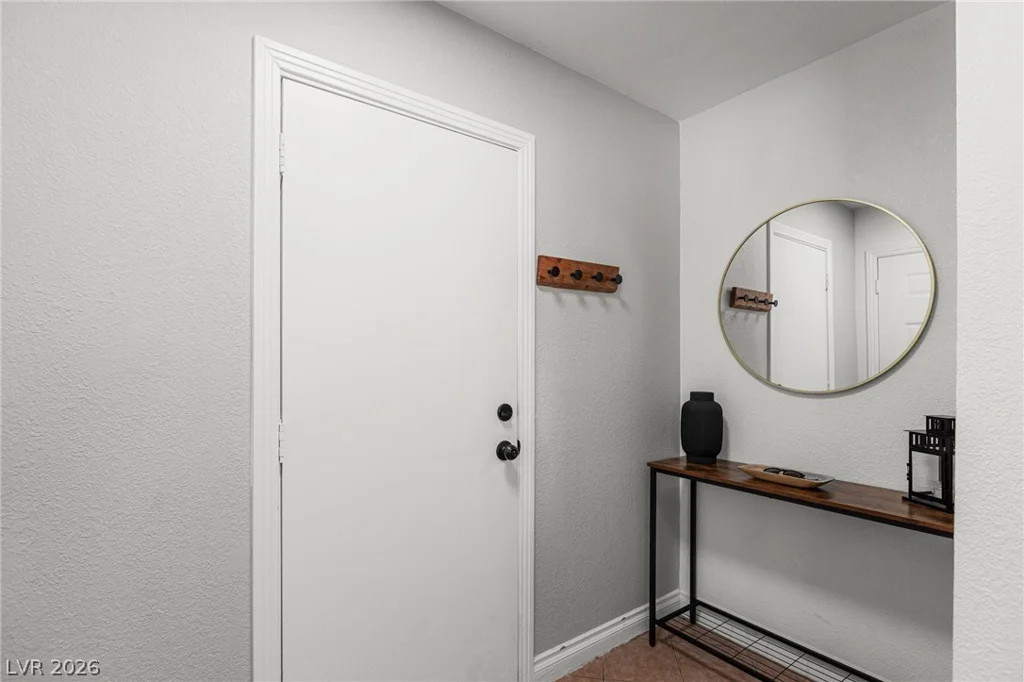 4261 Ridgeview, Las Vegas, NV 89103