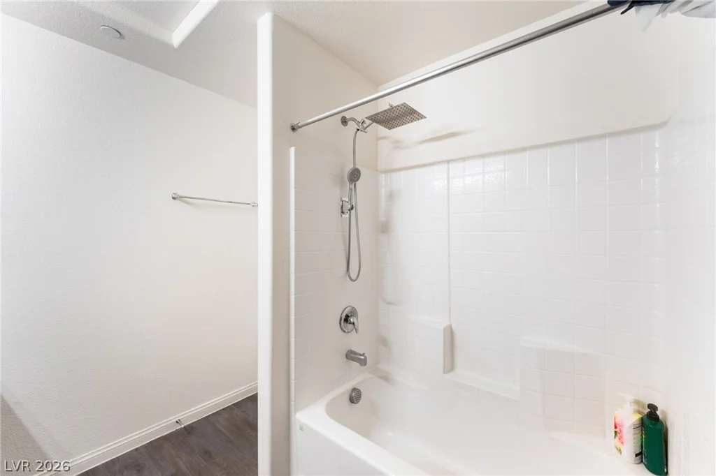 6953 Midnight Bronze, North Las Vegas, NV 89086