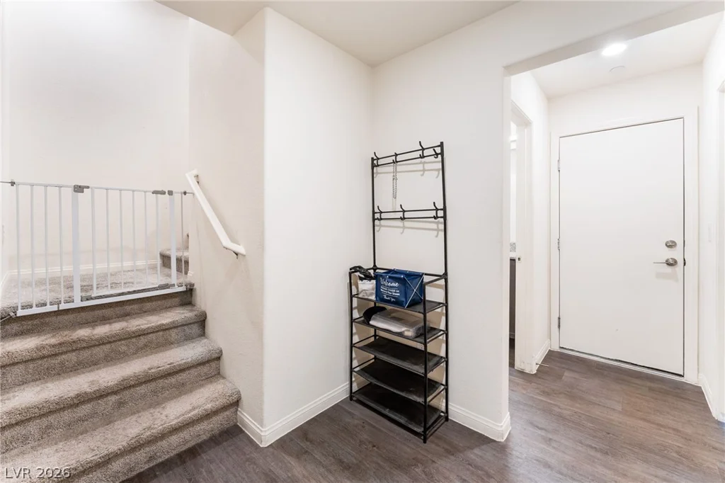 6953 Midnight Bronze, North Las Vegas, NV 89086