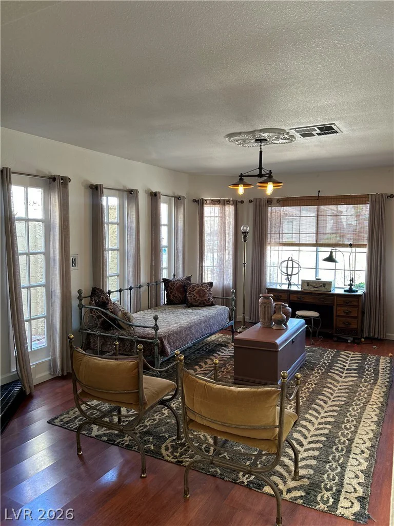 8637 Caribbean, Las Vegas, NV 89117