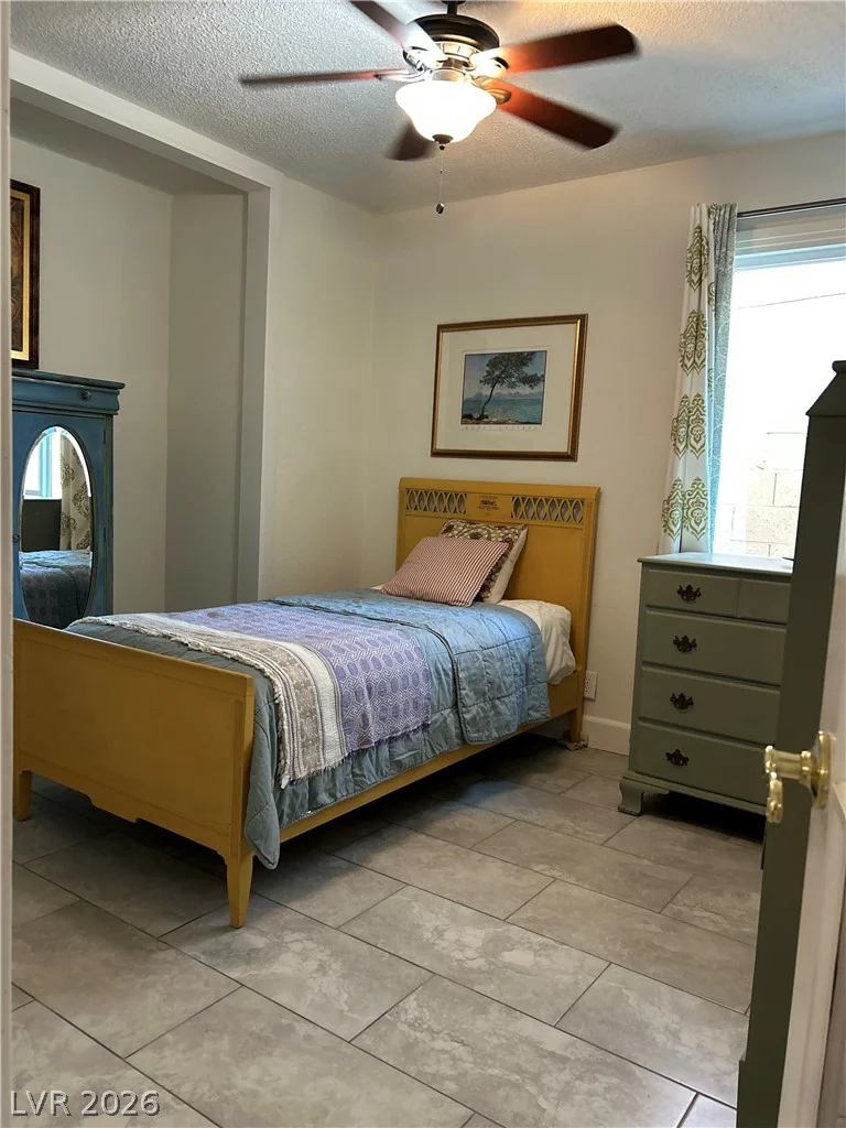 8637 Caribbean, Las Vegas, NV 89117