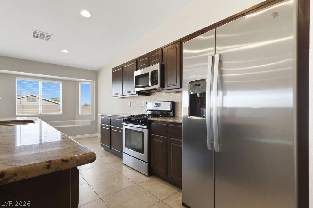 10232 Punch Bowl Falls, Las Vegas, NV 89131