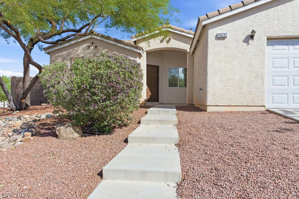 10232 Punch Bowl Falls, Las Vegas, NV 89131
