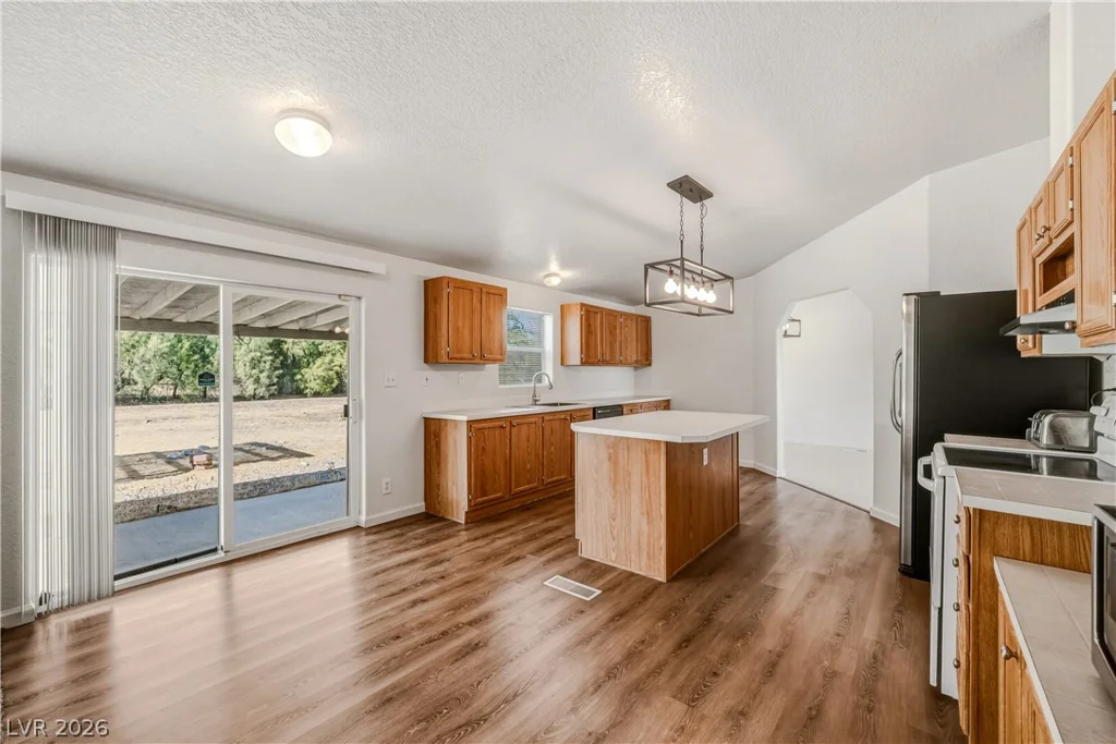 1890 Dyer, Pahrump, NV 89048