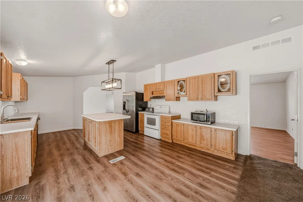 1890 Dyer, Pahrump, NV 89048