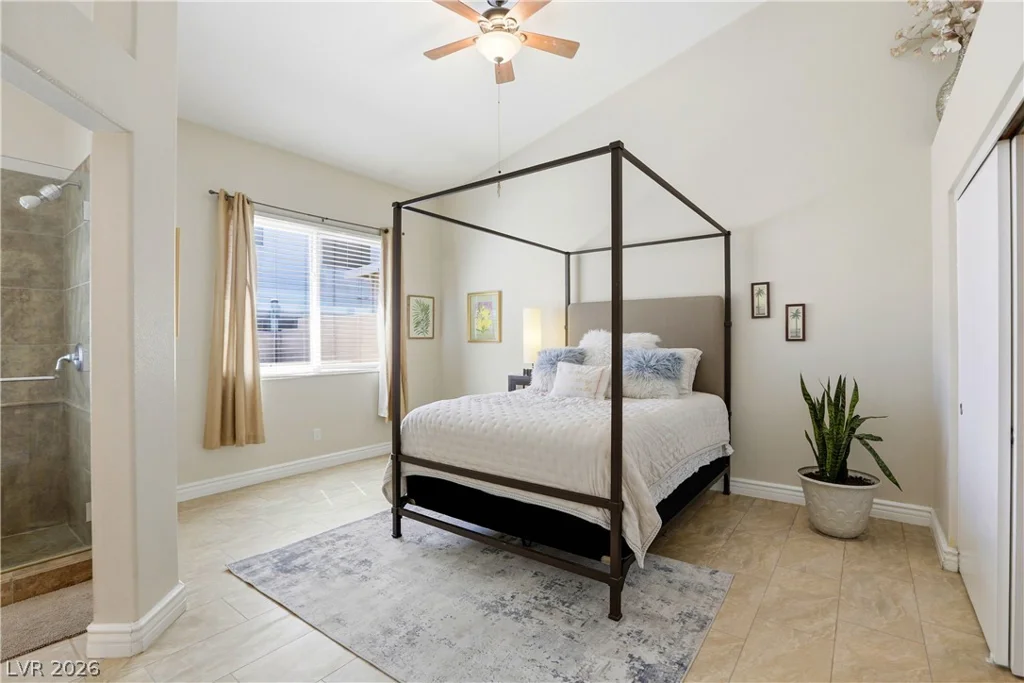 5252 Green Forest, Las Vegas, NV 89118
