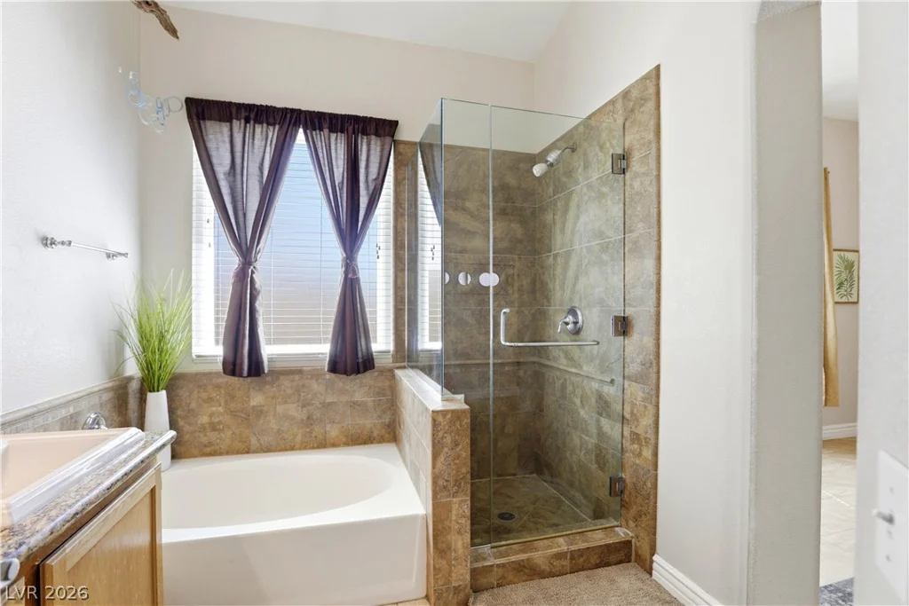 5252 Green Forest, Las Vegas, NV 89118