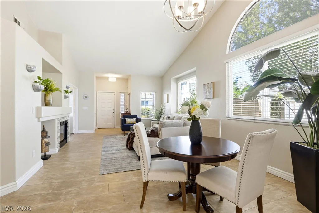 5252 Green Forest, Las Vegas, NV 89118