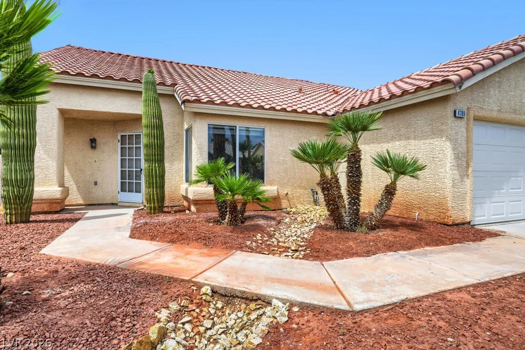 4789 Carefree, Las Vegas, NV 89122