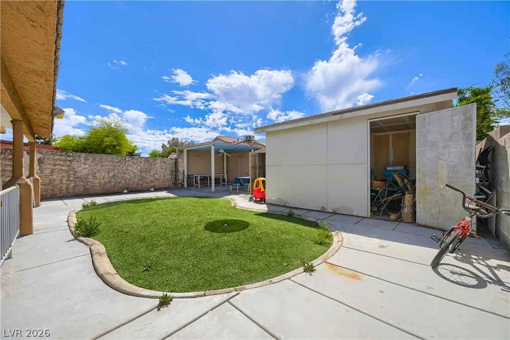 581 River Bed, Las Vegas, NV 89110