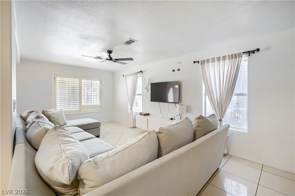 581 River Bed, Las Vegas, NV 89110