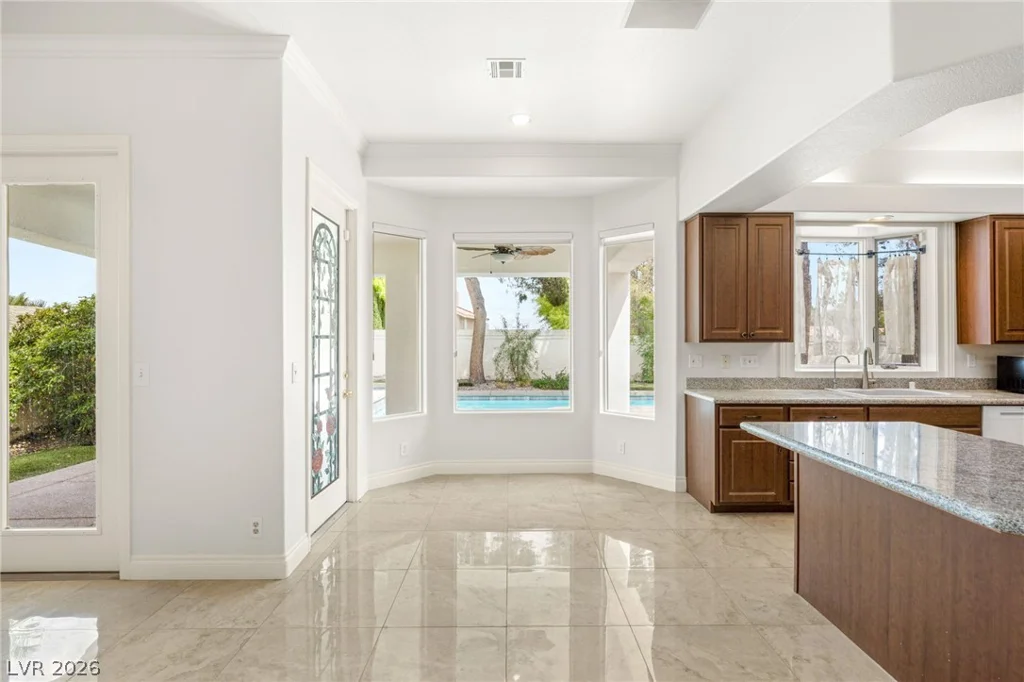 8924 Echo Ridge, Las Vegas, NV 89117