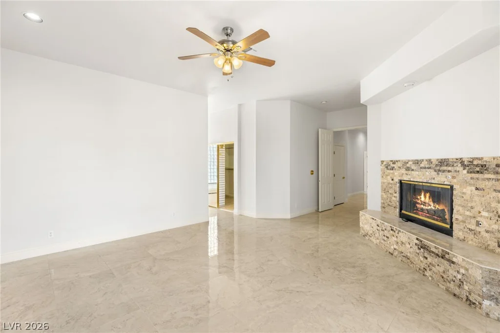 8924 Echo Ridge, Las Vegas, NV 89117