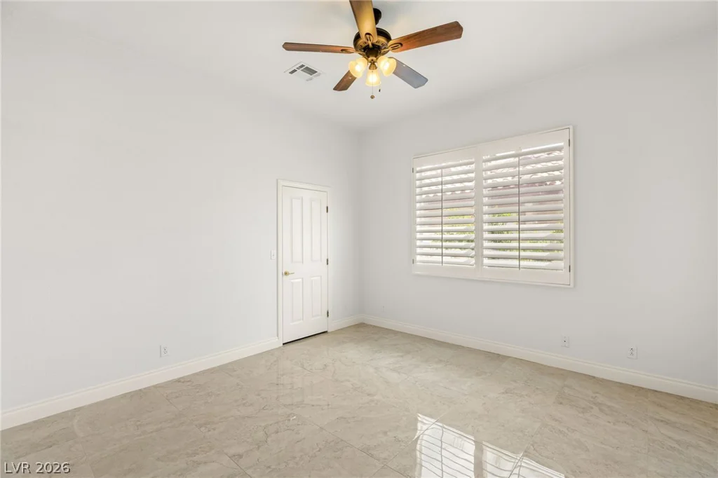 8924 Echo Ridge, Las Vegas, NV 89117