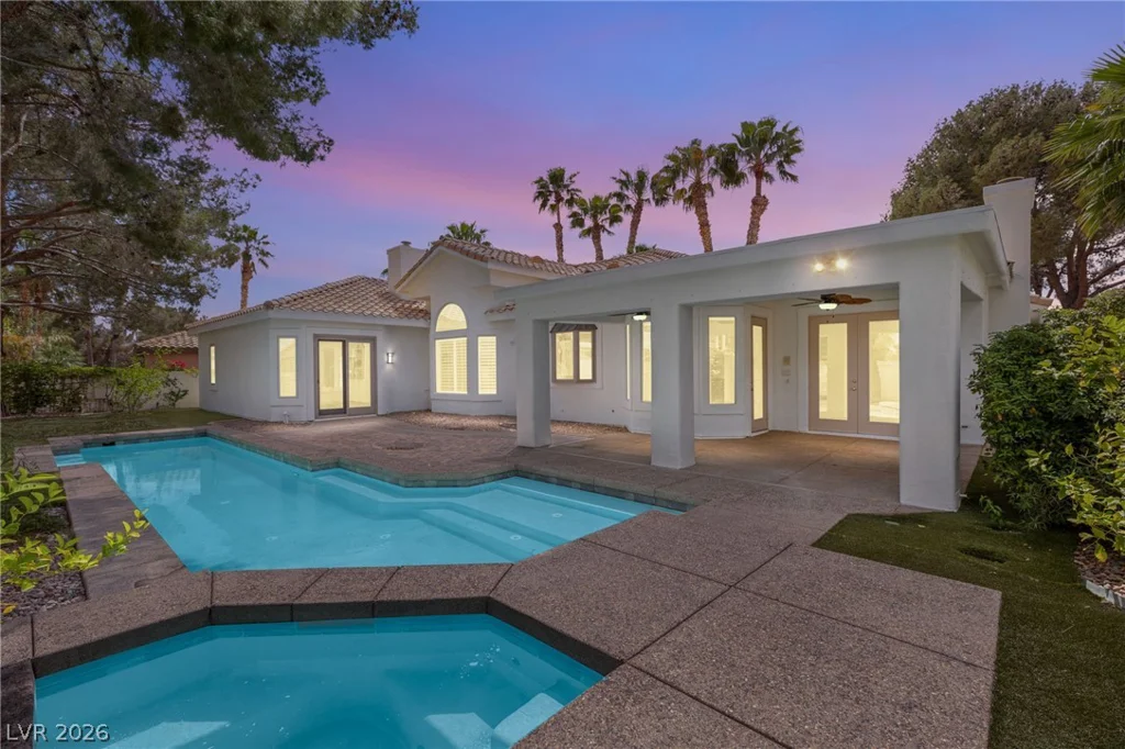 8924 Echo Ridge, Las Vegas, NV 89117
