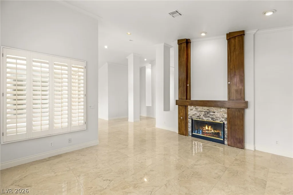 8924 Echo Ridge, Las Vegas, NV 89117