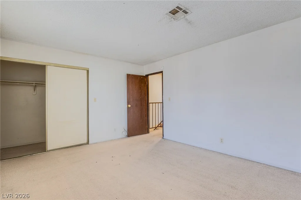 2080 Karen, Las Vegas, NV 89169