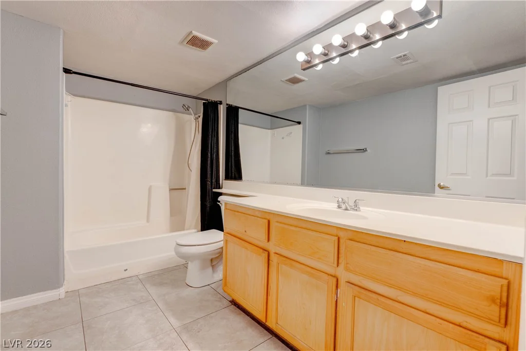 2974 Juniper Hills, Las Vegas, NV 89142