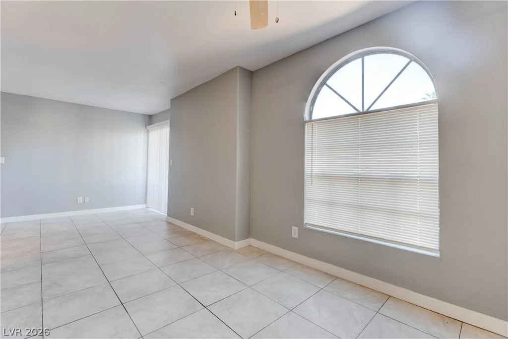 2974 Juniper Hills, Las Vegas, NV 89142