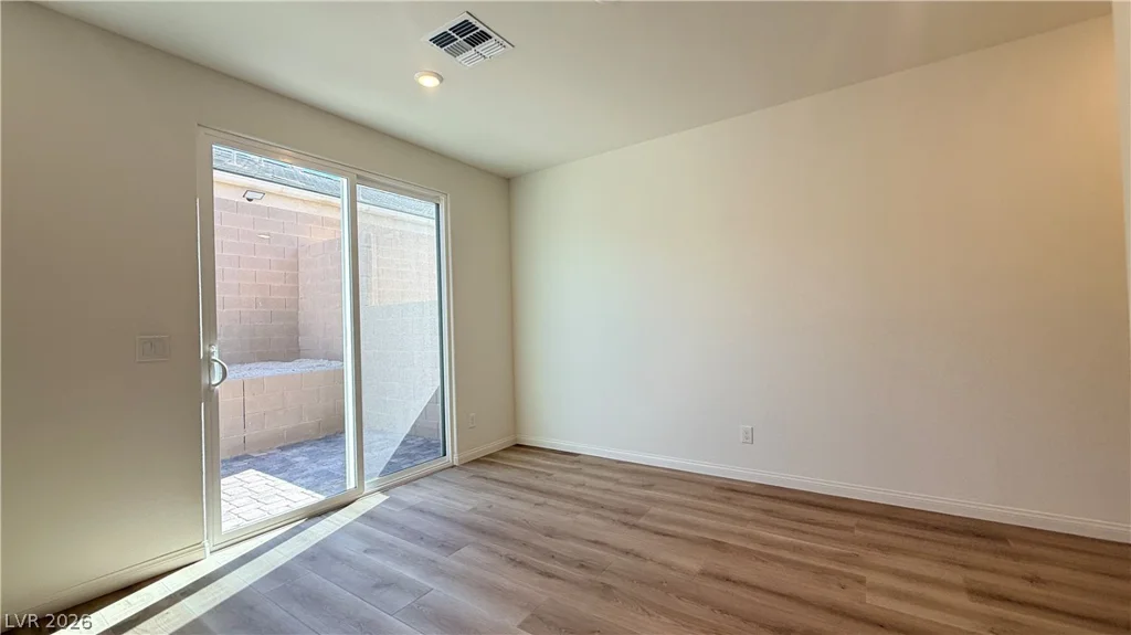 9243 Broome, Las Vegas, NV 89148