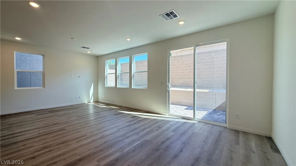 9243 Broome, Las Vegas, NV 89148