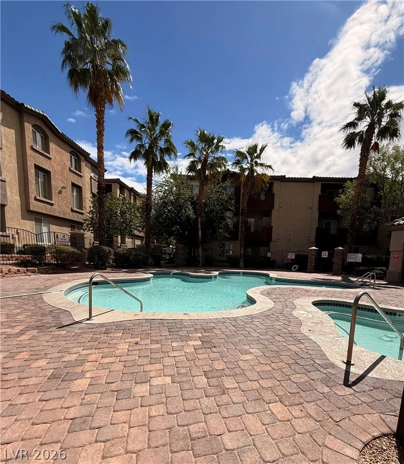 4400 Jones, Las Vegas, NV 89103