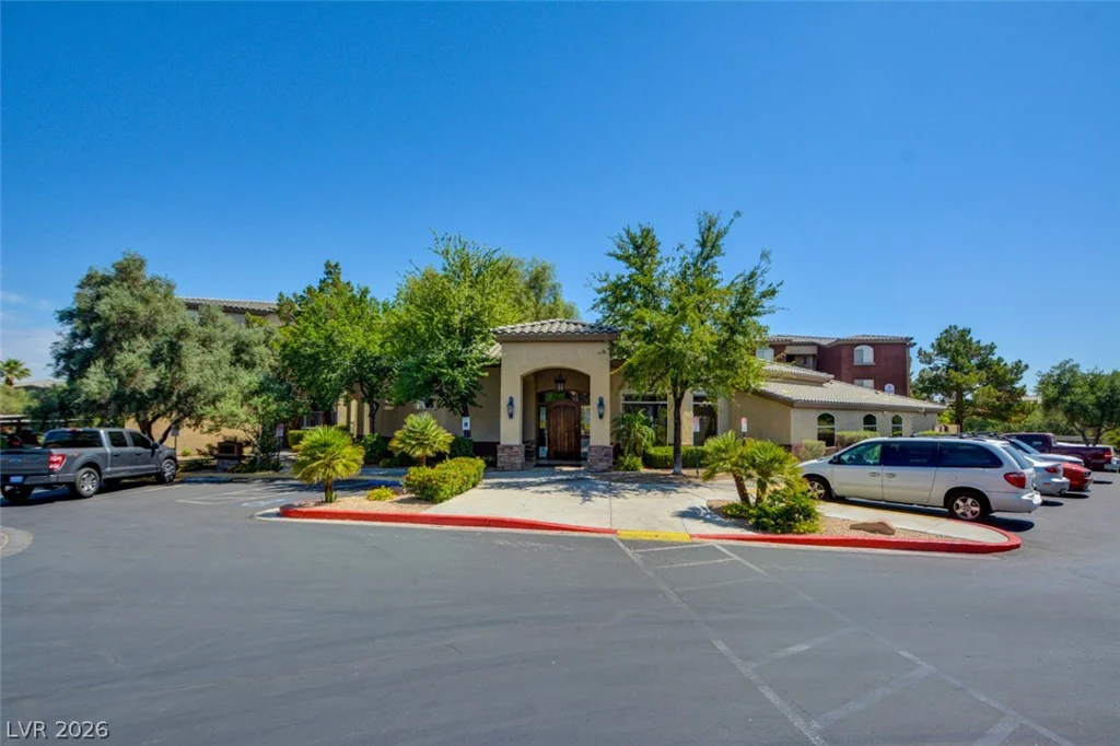 4400 Jones, Las Vegas, NV 89103