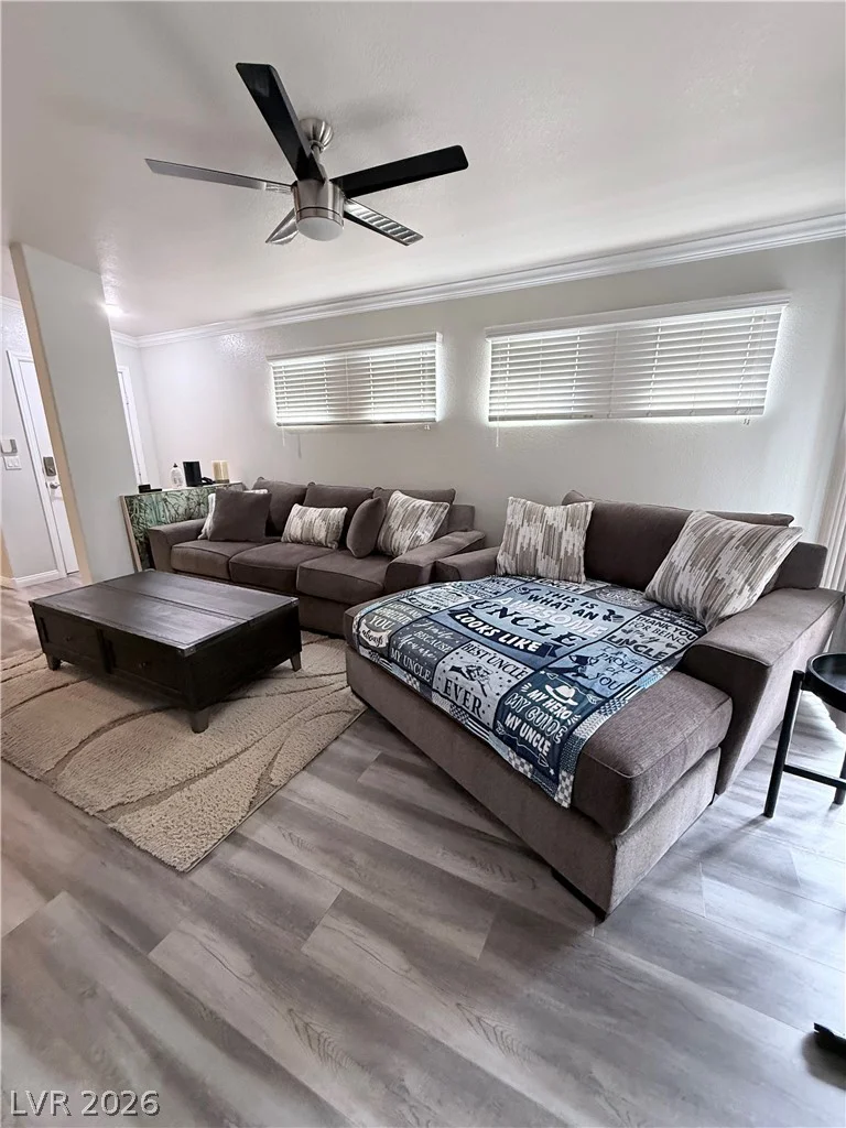 4400 Jones, Las Vegas, NV 89103