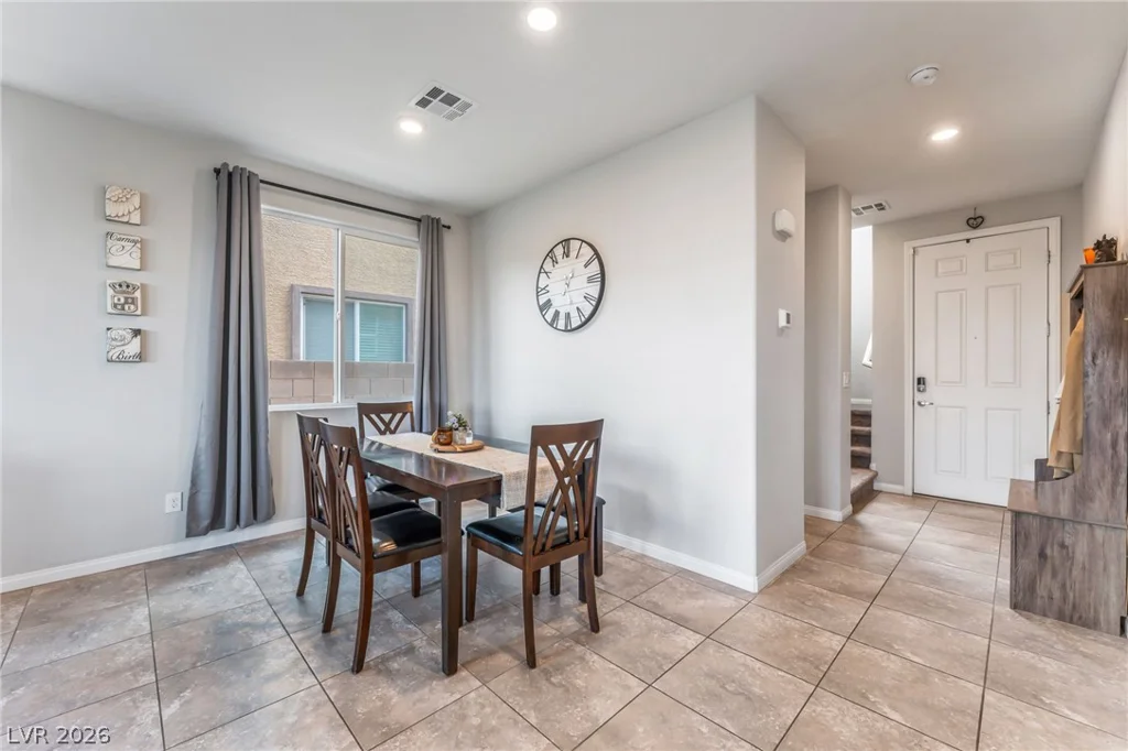 4418 Solitude Falls, North Las Vegas, NV 89084