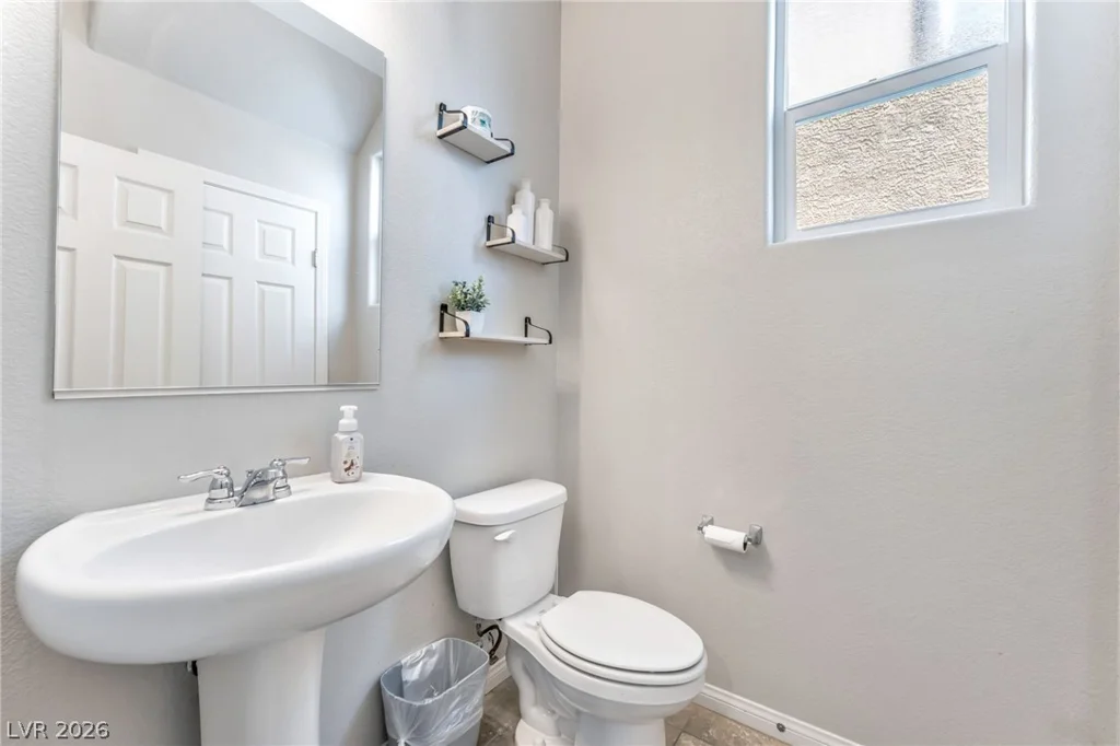 4418 Solitude Falls, North Las Vegas, NV 89084