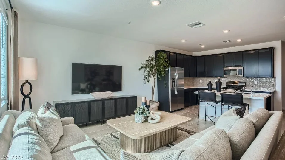 152 Holden Heights, Henderson, NV 89011