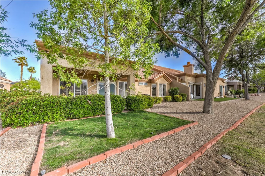 2637 Showcase, Las Vegas, NV 89134