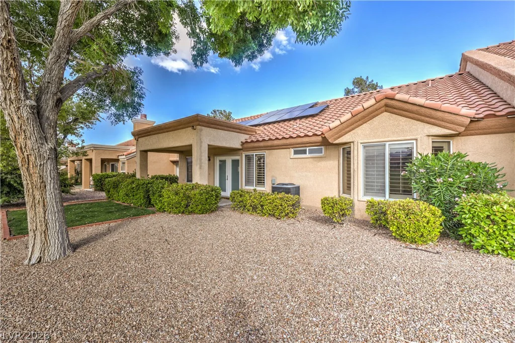 2637 Showcase, Las Vegas, NV 89134