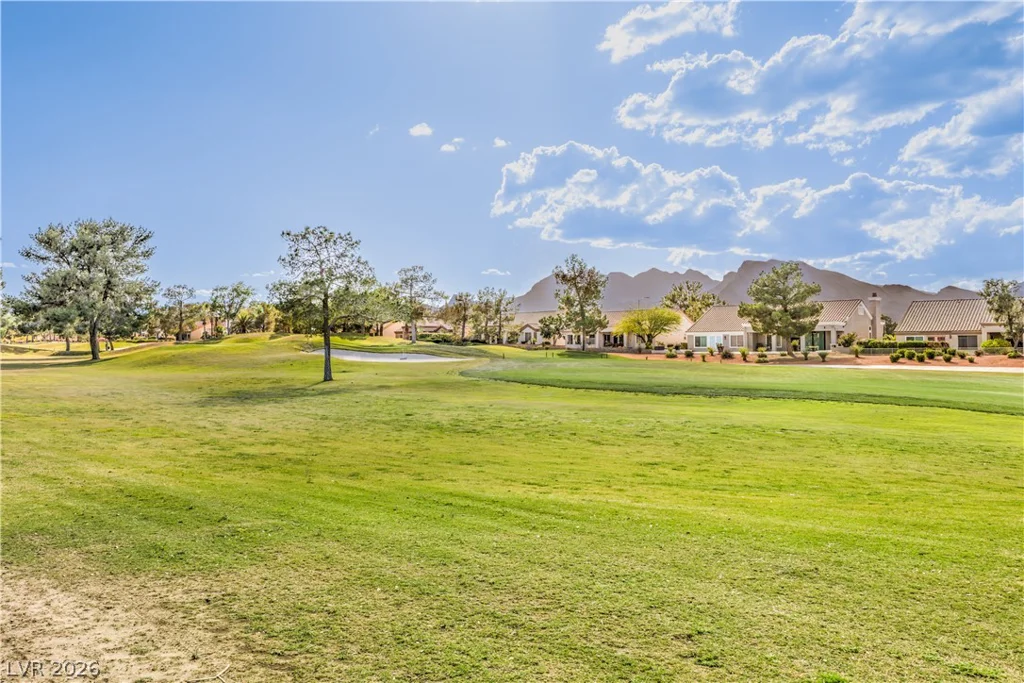 2637 Showcase, Las Vegas, NV 89134