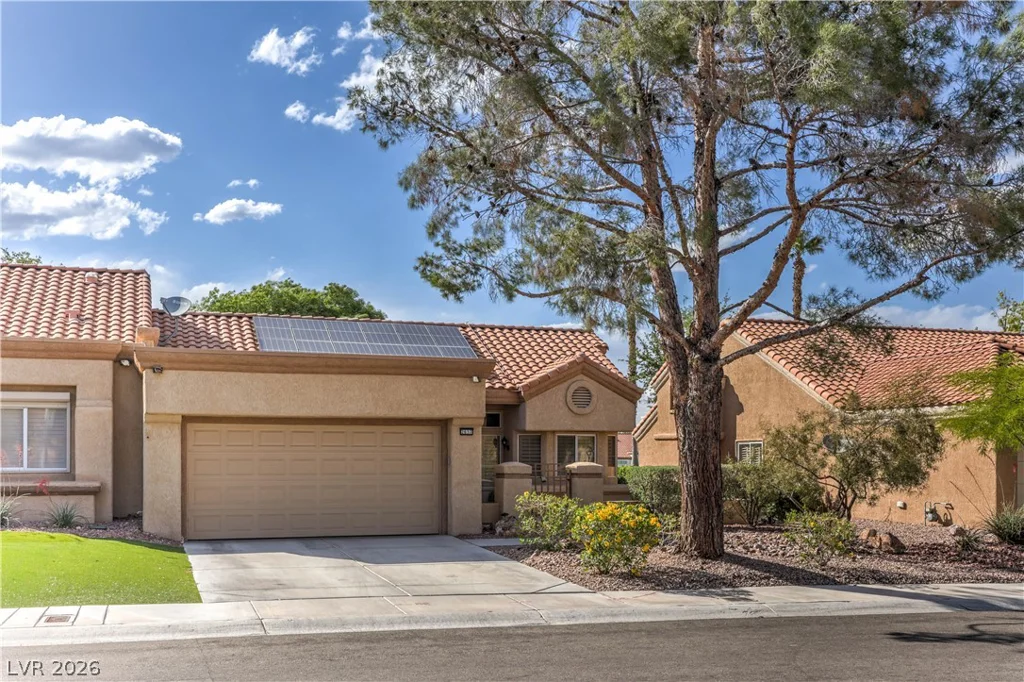2637 Showcase, Las Vegas, NV 89134
