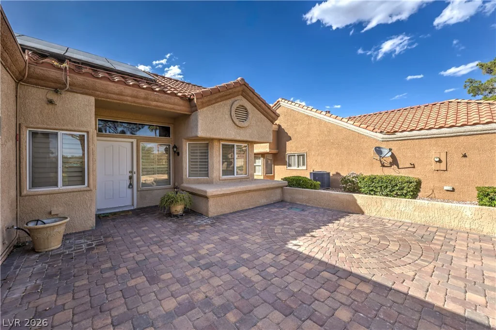 2637 Showcase, Las Vegas, NV 89134