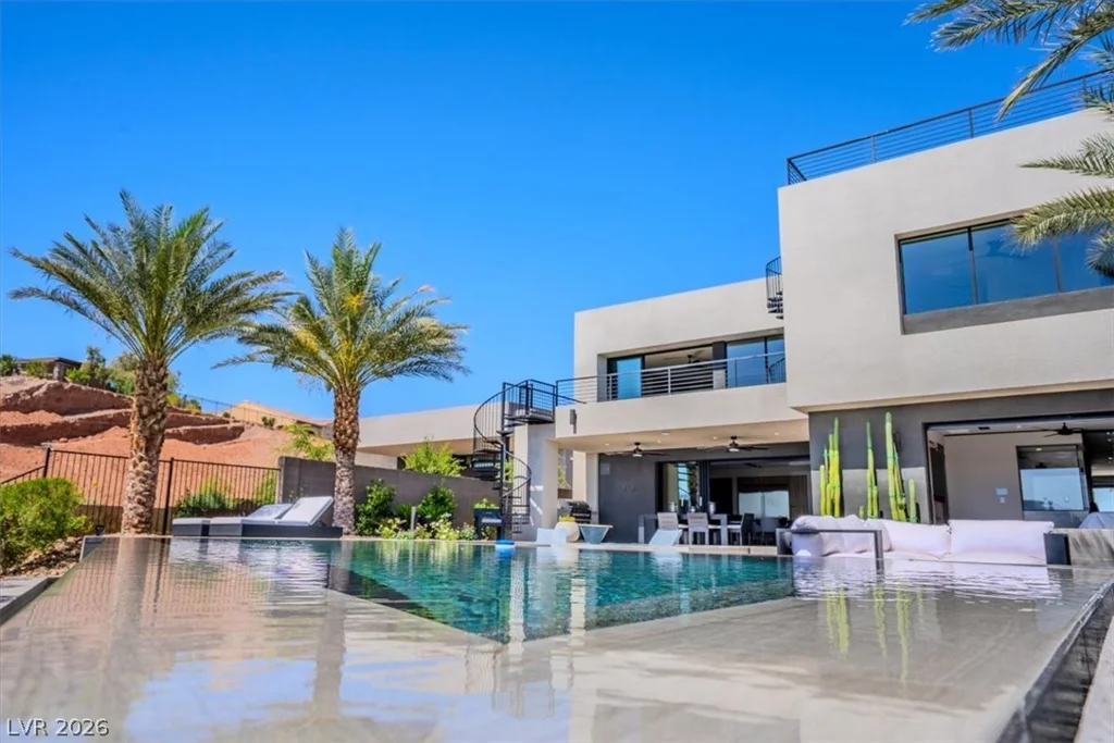 12 Falling Canyon, Henderson, NV 89011