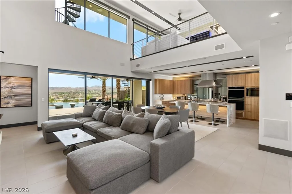 12 Falling Canyon, Henderson, NV 89011