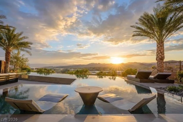 12 Falling Canyon, Henderson, NV 89011