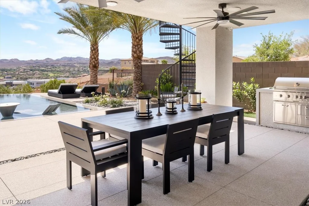 12 Falling Canyon, Henderson, NV 89011