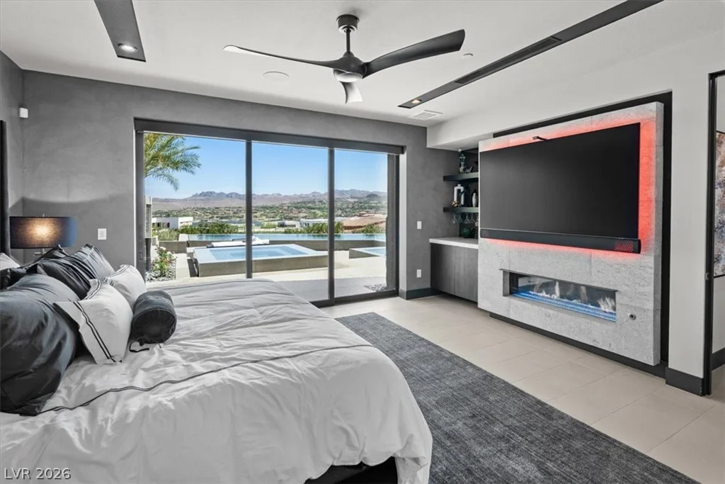 12 Falling Canyon, Henderson, NV 89011